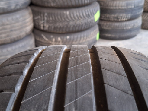4 Pneus Bridgestone Turanza T005 235/55 R18