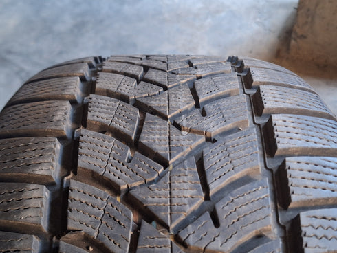 Pneus Dunlop Winter Sport 5 255/55 R18