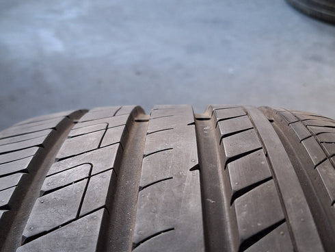Pneus Matrax Camarga 245/35 R20