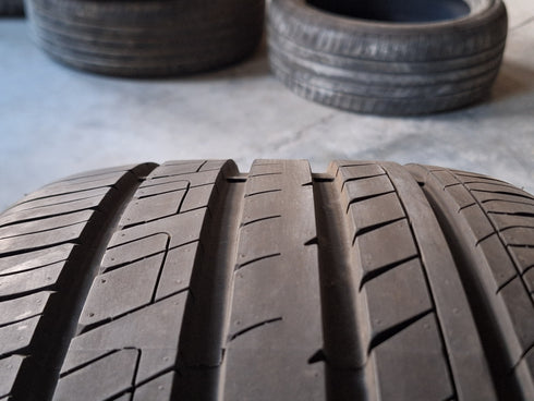 Pneus Matrax Camarga 245/35 R20