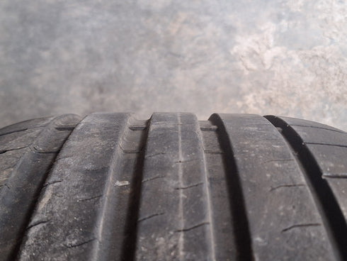 Pneus Bridgestone Potenza Sport 245/30 R20