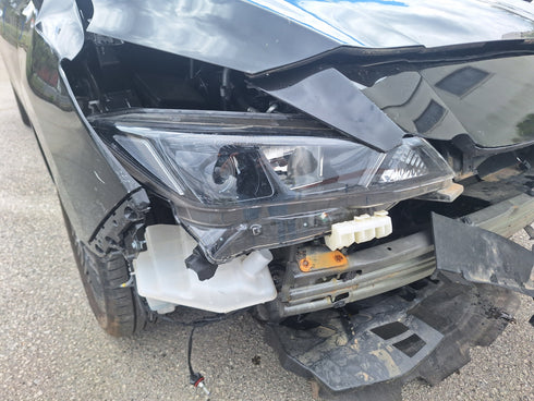 Nissan Leaf N-connecta 2024 5700km