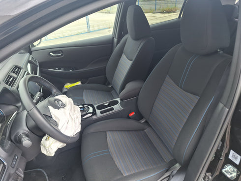 Nissan Leaf N-connecta 2024 5700km