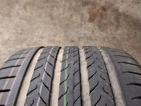 4 Pneus Continental EcoContact 6 Q 235/50 R18