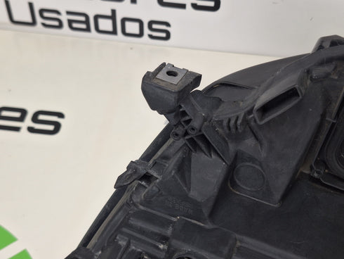 Farol Dianteiro Direito Renault Megane IV