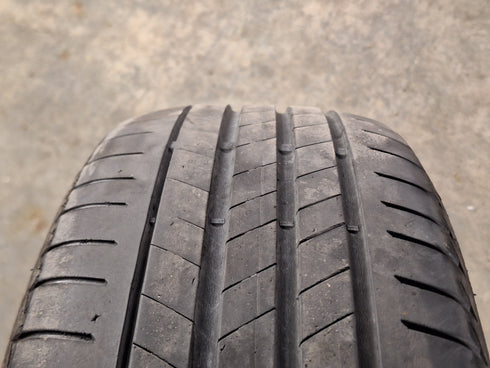 2 Pneus Bridgestone T0005 185/65 R15