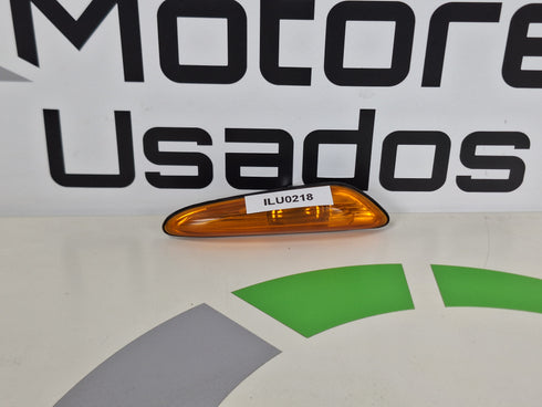 Pisca Lateral Direito BMW Serie 3 E46