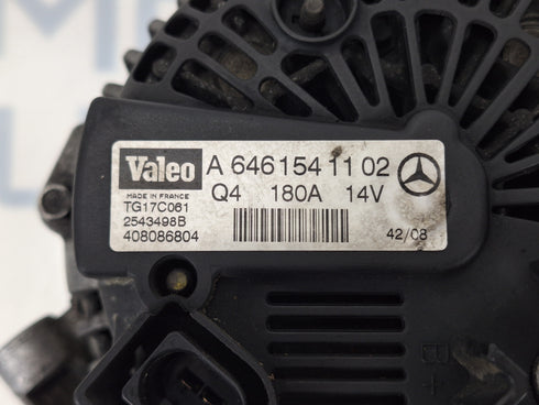 Alternador Mercedes-Benz