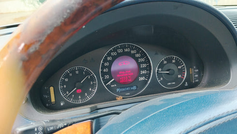 Mercedes-Benz E 270 W211 AMG