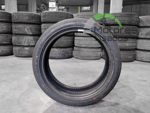 Pneus Maxtrek 225/45 R 19