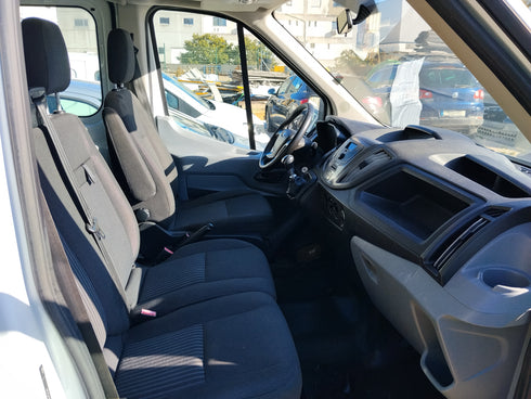 Ford transit 350 L4 2.0 7 Lugares