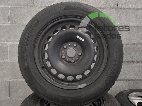 1 Jante de Ferro 16 Volkswagen c/pneu 215/60 5x112