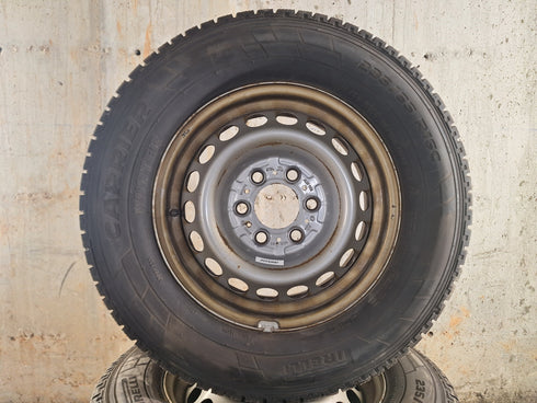 4 Jantes de Ferro 16 Mercedes-Benz c/pneus 235/65 6x130