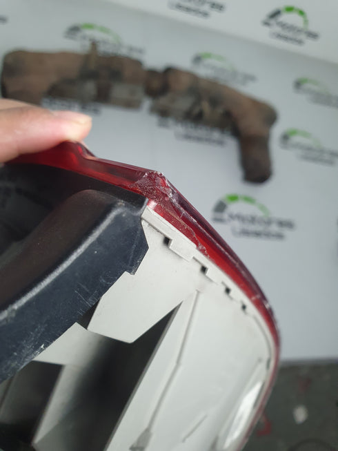 Farol Traseiro Direito BMW Serie 3 E92 7251958