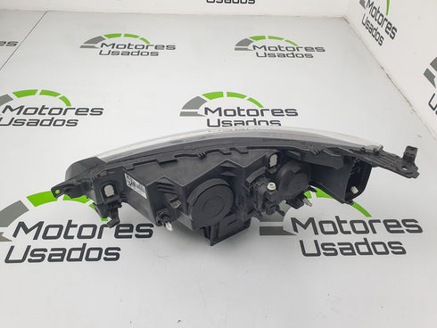 Farol Dianteiro Direito Renault Megane IV 260108478R