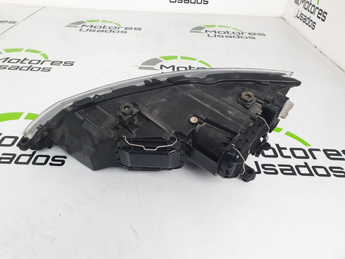 Farol Dianteiro Direito Audi A6 C5 441-1134R