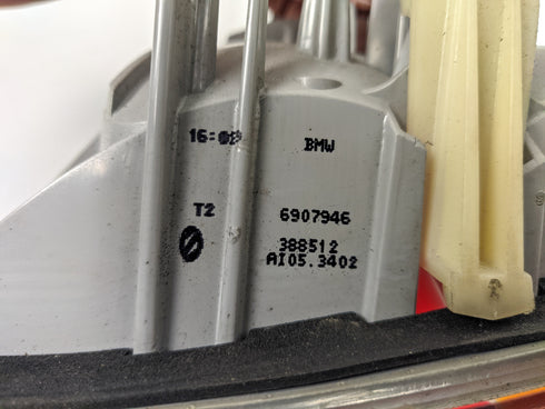 Farol Traseiro Direito BMW Série 3 6907946