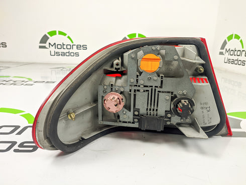 Farol Traseiro Direito Mercedes Classe E A2108204464