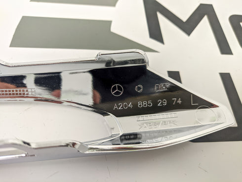 Friso Cromado da Luz de Nevoeiro Esquerda Mercedes Classe C A2048852974