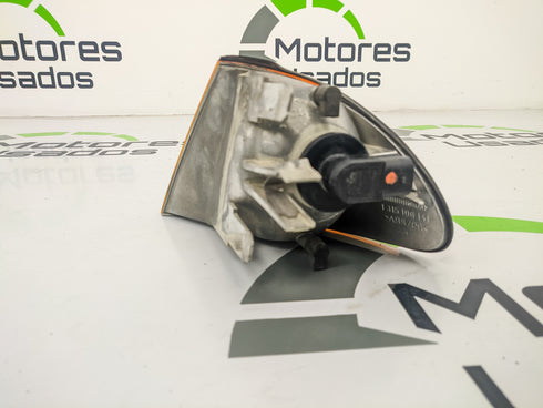 Pisca Dianteiro Direito BMW Série 3 E46 1315106141