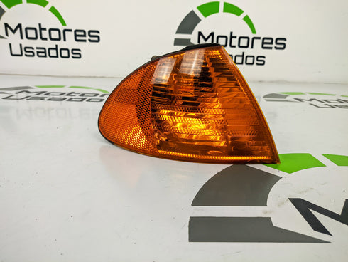 Pisca Dianteiro Direito BMW Série 3 E46 1315106141