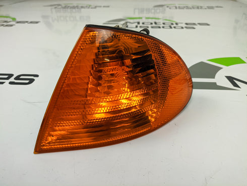 Pisca Dianteiro Esquerdo BMW Série 3 E46 1315106140