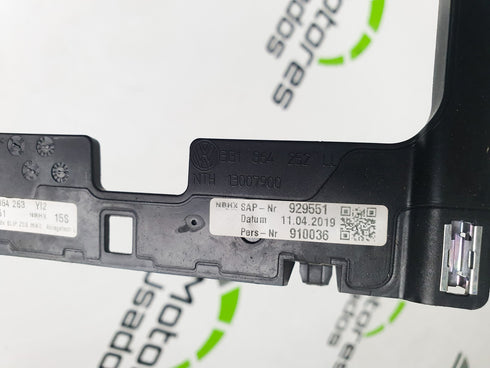 Tampa da Consola Central Volkswagen Passat B8 3G1864252