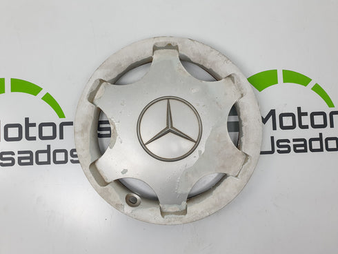 Tampão Mercedes Classe C de 15 Polegadas 2024010724