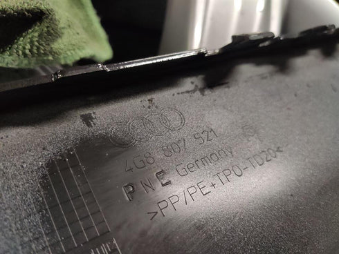 Difusor do Para-choques Traseiro Audi A7 Usado Original 4G8, 4GA, 4GF 4G8807521